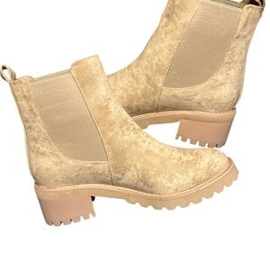 Women's Tan Ankle Boots